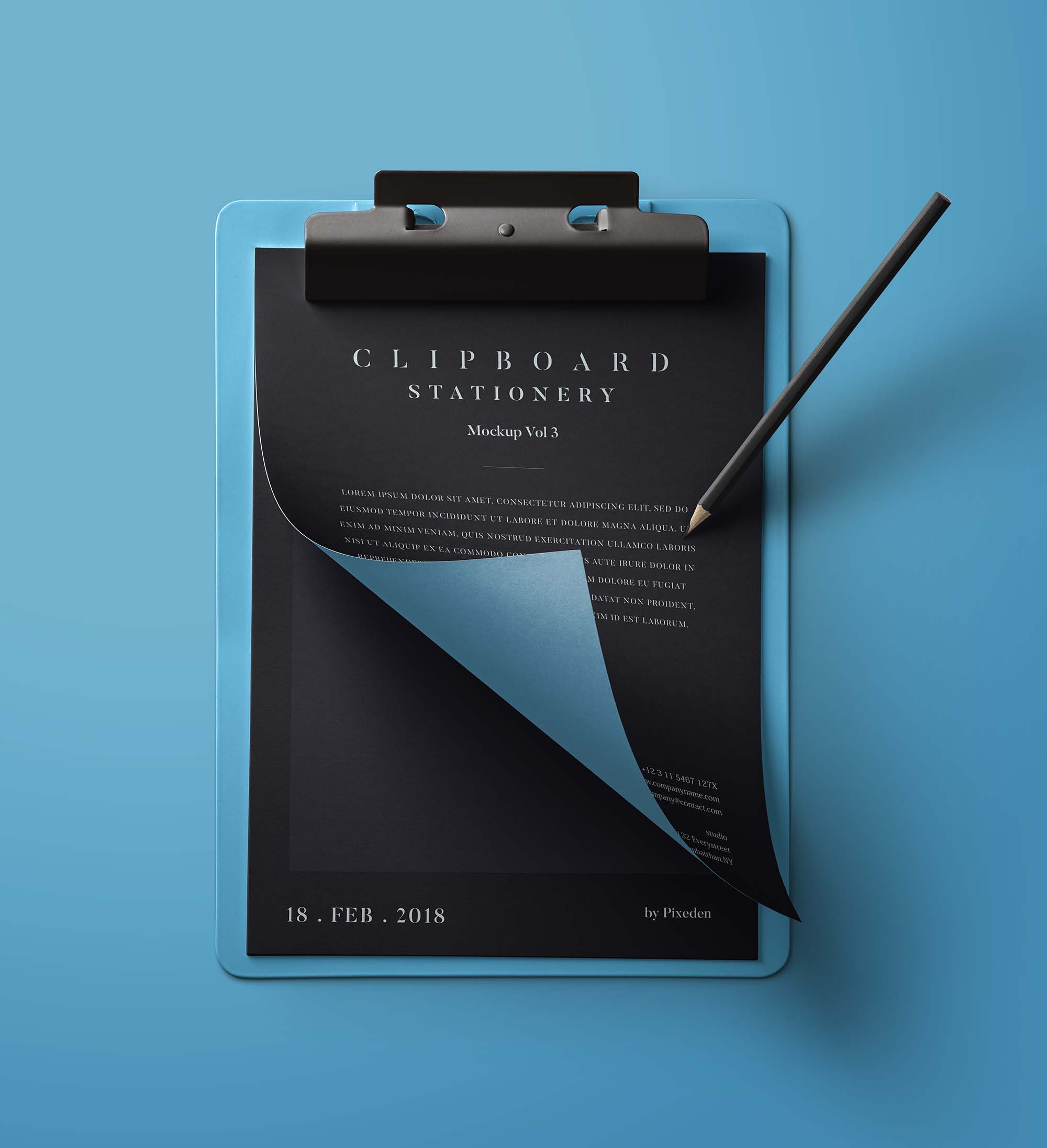 Download Clipboard Stationery PSD Mockup (Free) by Graphic Pear