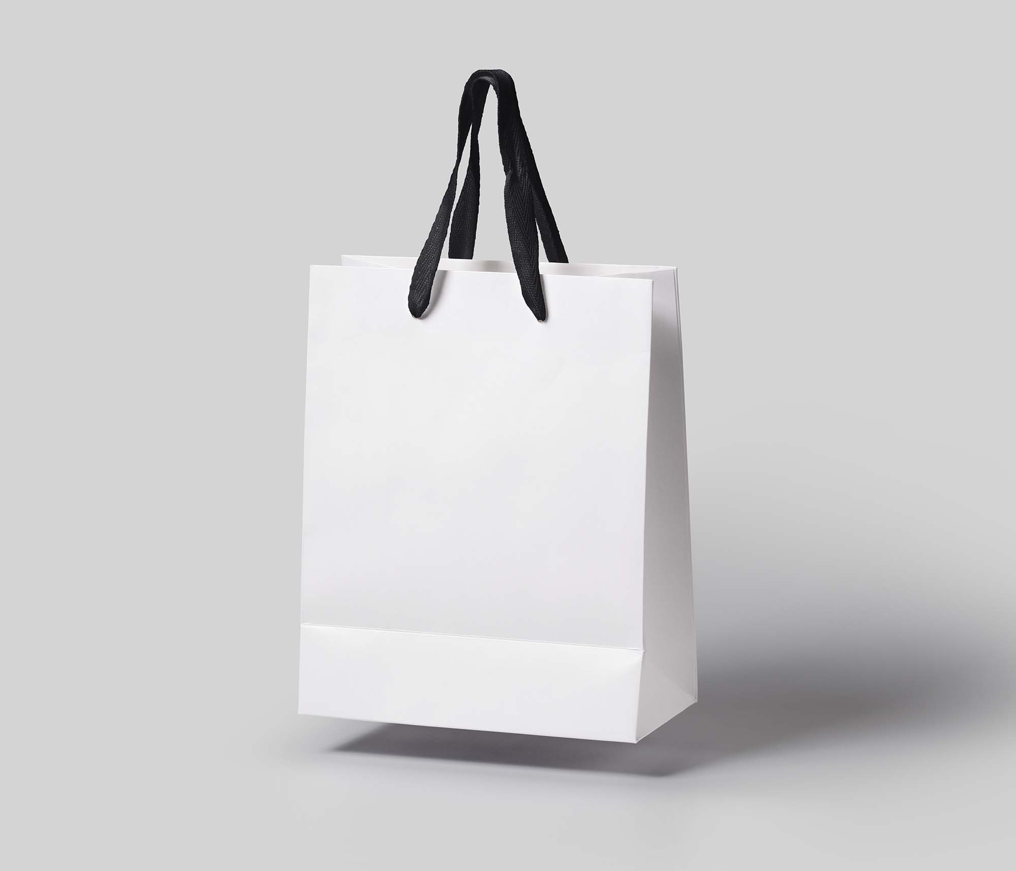 New Gravity Shopping Bag PSD Mockup (Free) by Pixeden