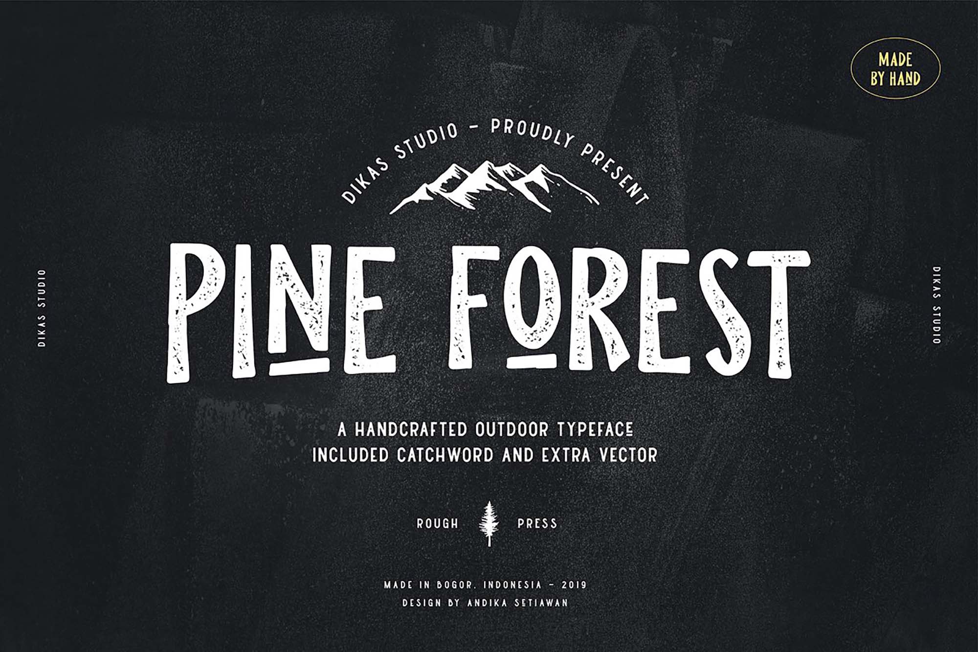 Pine Forest Outdoor Typeface Font